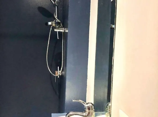 Domus Giulio Cesare Apartment